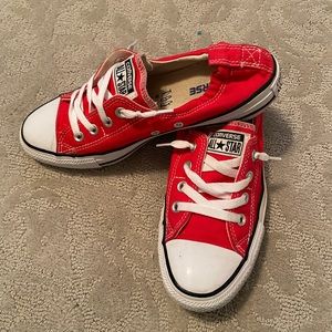 Women’s Red Converse Shoreline Shoes size 9